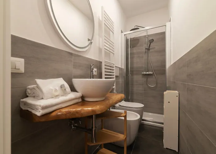 Apartment Bartolomeo De' Vaccinari - Fromhometorome Rome